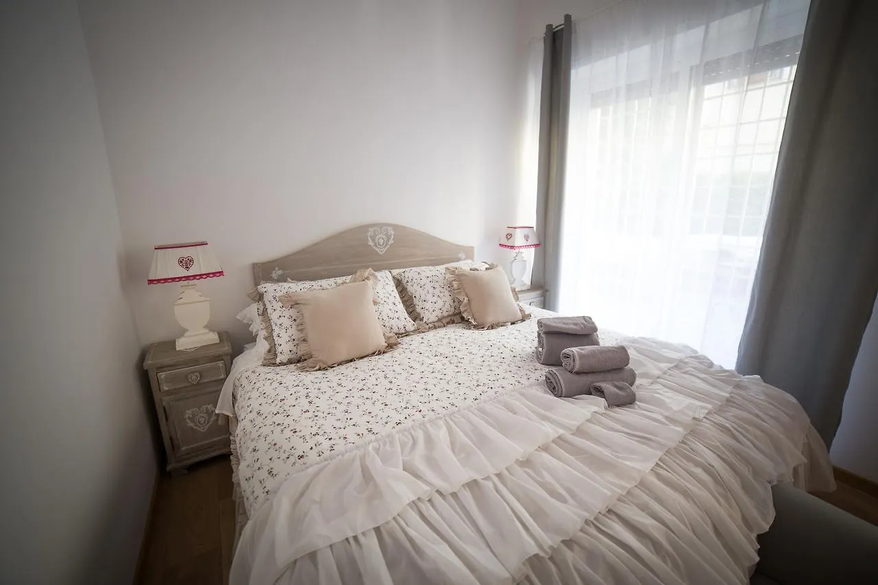 Bed & Breakfast B&B La Piazzetta Delle Regine Rome