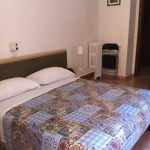  Hotel Gambara Włochy