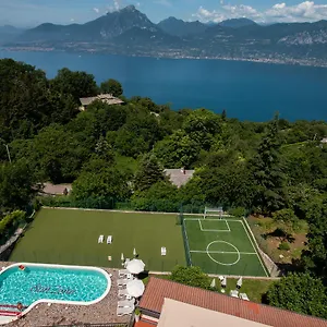 https://san-zeno.hotelinveneto.com