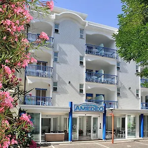 ** Hotel Amedeo Włochy