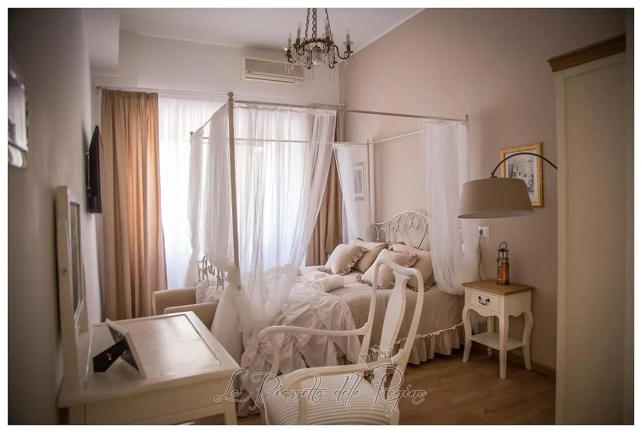 B&B La Piazzetta Delle Regine Rome Bed & Breakfast