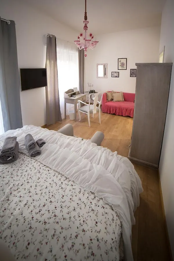B&B La Piazzetta Delle Regine Rom